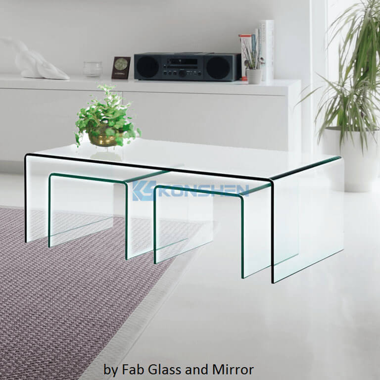 玻璃桌子