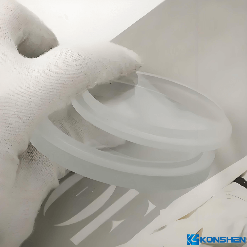 Customized Precision Cutting Tempered Ultra Clear Stepped Glass