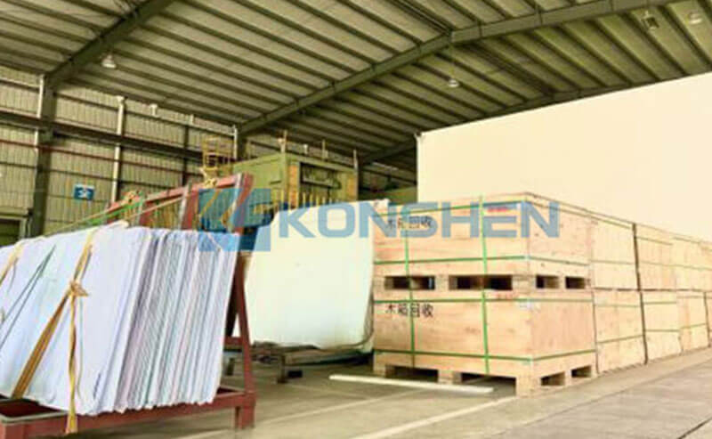 Glass Cleaning & Packing